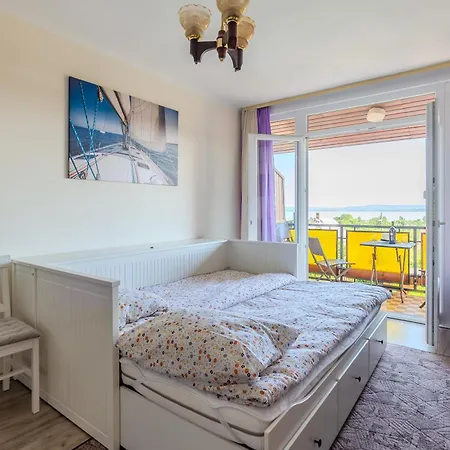 Daire House Hortenzia View - Happy *