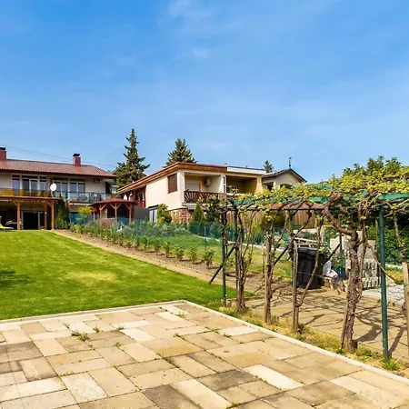 House Hortenzia View Terrace&garden - Happy * Révfülöp